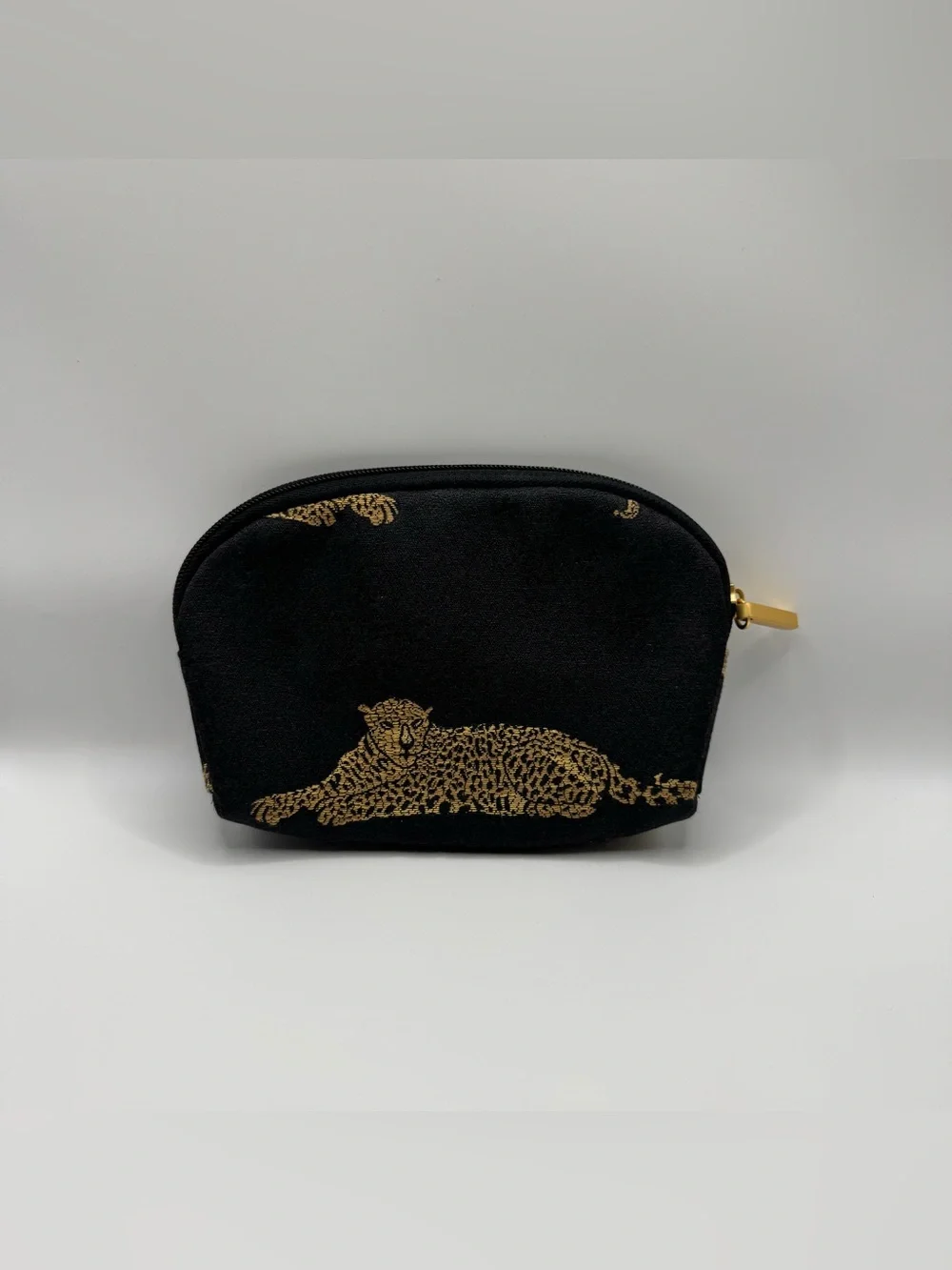 VTG Womens Leopard Print Black Zipper Travel Case with Pouch Set Maximalist